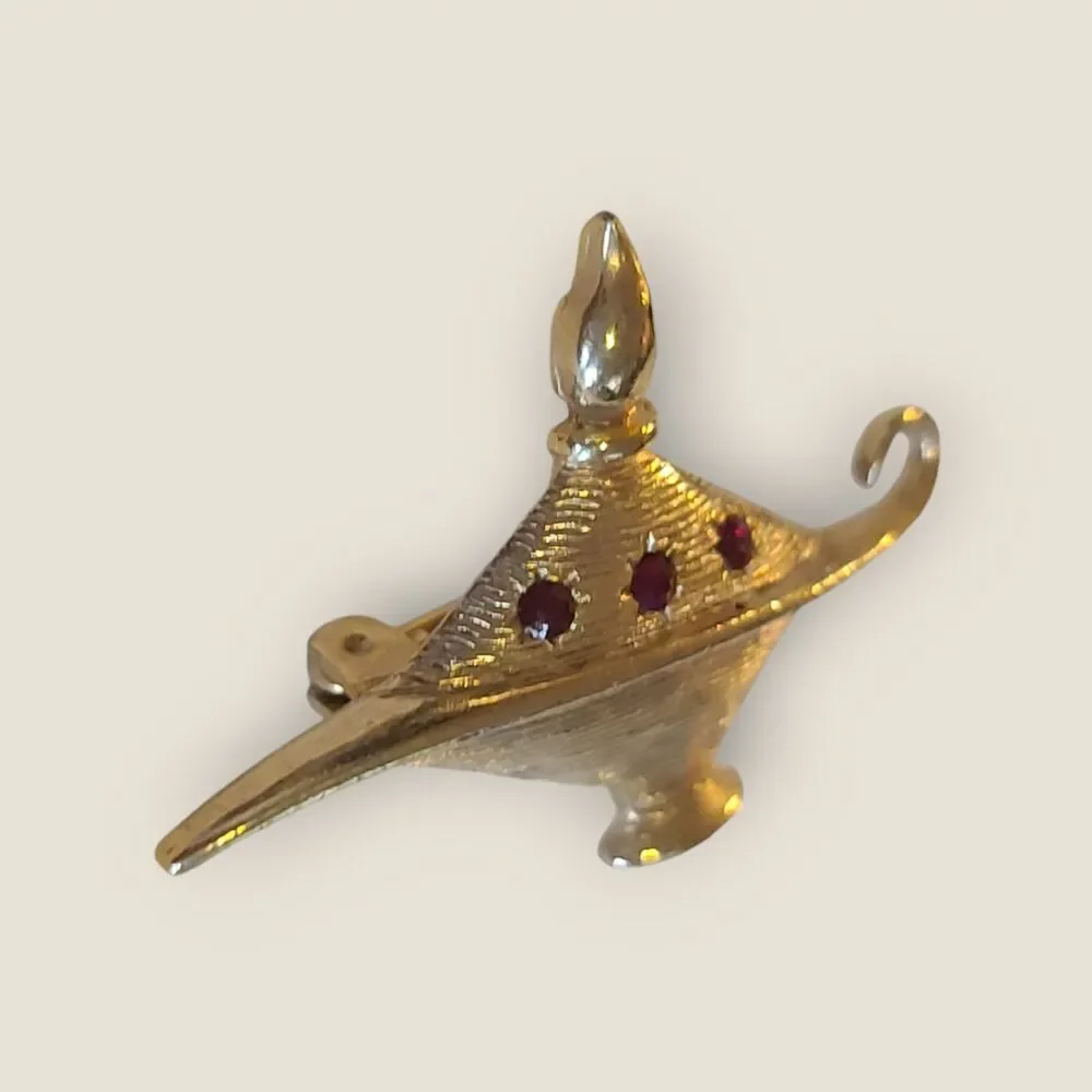Vintage Gold Tone Red Crystal Genie Oil Lamp Pin Estate